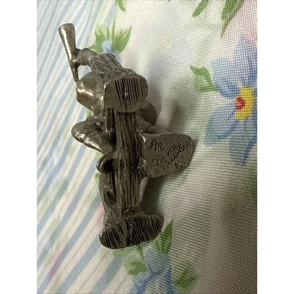 Vintage Pewter Miniature Figurine Child Boy On Picket Fence Blowing Horn & Cat - Picture 3 of 4